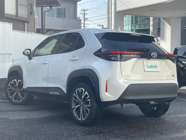 トヨタ ヤリスクロス ハイブリッド Z 愛知県 2022(令4)年 3.9万km ホワイトパールクリスタルシャイン ワンオーナー/純ディスプレイオーディオナビ/パノラマビューカメラ/ハーフレザーシート/トヨタセーフティセンス/レーダークルーズコントロール/純18インチAW/ETC2.0/保証書　取説/スペアキー