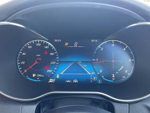 メルセデス・ベンツ Ｃ２２０ｄ ワゴン ローレウスエディション 愛知県 2021(令3)年 4.5万km ポーラホワイト /後期最終モデル//禁煙//正規ディーラー車//AMGライン//レーザーセーフティパッケージ//メーカーナビ//フルセグ//SD/USB/BT/AM/FM//AppleCarPlay/AndroidAuto//バックカメラ//ETC2.0//ワイヤレス充電//ハーフレザーシート//メモリ付パワーシート//シートヒーター//純正18AW//パワーバックドア//LEDオートライト//インテリジェントライトシステム//革巻きステアリング//ステアリングスイッチ//パドルシフト//電子パーキング//オートホールド//アクティブブレーキアシスト//アテンションアシスト//レーンチェンジアシスト//ブラインドスポットアシスト//道路標識アシスト//アイドリングストップ//レーダークルーズコントロール//オートリトラウィンカーミラー//ルーフレール//純正フロアマット/トノカバー//スマートキー//プッシュスタート//保証書//取扱説明書//記録簿//スペアキー