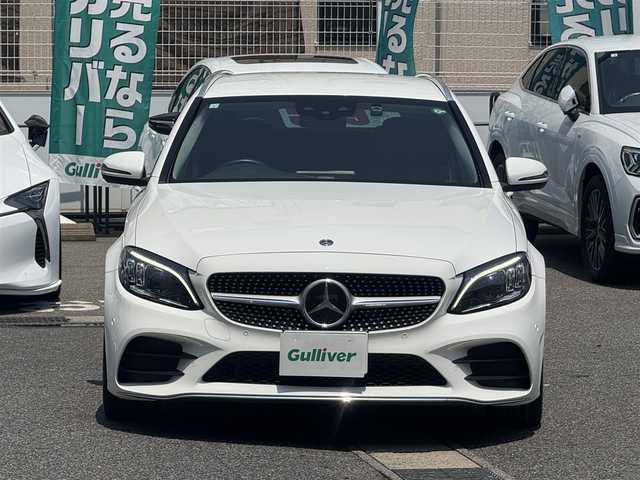 メルセデス・ベンツ Ｃ２２０ｄ ワゴン ローレウスエディション 愛知県 2021(令3)年 4.5万km ポーラホワイト /後期最終モデル//禁煙//正規ディーラー車//AMGライン//レーザーセーフティパッケージ//メーカーナビ//フルセグ//SD/USB/BT/AM/FM//AppleCarPlay/AndroidAuto//バックカメラ//ETC2.0//ワイヤレス充電//ハーフレザーシート//メモリ付パワーシート//シートヒーター//純正18AW//パワーバックドア//LEDオートライト//インテリジェントライトシステム//革巻きステアリング//ステアリングスイッチ//パドルシフト//電子パーキング//オートホールド//アクティブブレーキアシスト//アテンションアシスト//レーンチェンジアシスト//ブラインドスポットアシスト//道路標識アシスト//アイドリングストップ//レーダークルーズコントロール//オートリトラウィンカーミラー//ルーフレール//純正フロアマット/トノカバー//スマートキー//プッシュスタート//保証書//取扱説明書//記録簿//スペアキー