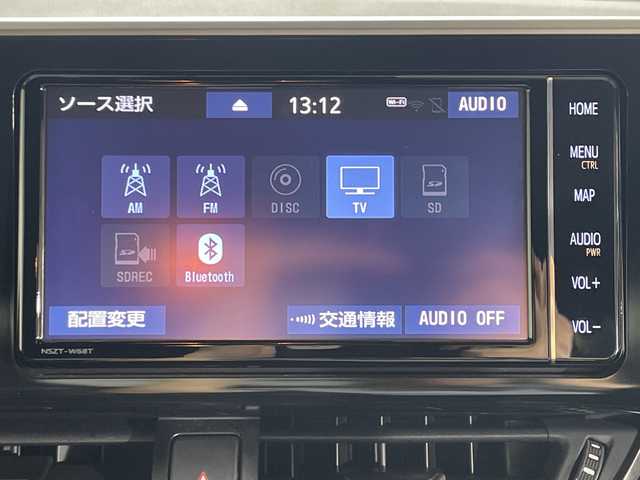 トヨタ Ｃ－ＨＲ G 神奈川県 2019(令1)年 1.8万km ホワイトパールクリスタルシャイン 純正7インチメモリーナビ　【NSZT-W68T】　/フルセグTV/AM/FM/CD/DVD/Bluetooth　/バックカメラ　/TOYOTA SAFETY SENCE/プリクラッシュセーフティシステム　/レーダークルーズコントロール　/LDA　/BSM　/クリアランスソナー　/オートマチックハイビーム　/前席シートヒーター　/スマートキー×２　/ドアバイザー　/フロアマット　/フォグランプ　/ETC2.0