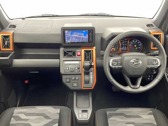 ダイハツ タフト G ターボ 宮崎県 2022(令4)年 3万km クロムグレーメタリック スマ―トアシスト3/〇衝突警報機能/〇衝突回避支援ブレーキ機能（対車両・対歩行者［昼夜］）/〇ブレーキ制御付き誤発進抑制機能（前方・後方）/〇車線逸脱警報機能/〇車線逸脱抑制制御機能/〇路側逸脱警報機能/〇オートハイビーム/〇全車速追従機能付きACC（アダプティブクルーズコントロール）/〇コーナーセンサー/社外7インチSDナビ/フルセグTV/CD/DVD/Bluetooth/バックカメラ/LEDヘッドライト/シートヒーター/ドライブレコーダー/純正15インチAW/ETC/スマートキー×２