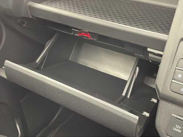 ダイハツ タフト G ターボ 宮崎県 2022(令4)年 3万km クロムグレーメタリック スマ―トアシスト3/〇衝突警報機能/〇衝突回避支援ブレーキ機能（対車両・対歩行者［昼夜］）/〇ブレーキ制御付き誤発進抑制機能（前方・後方）/〇車線逸脱警報機能/〇車線逸脱抑制制御機能/〇路側逸脱警報機能/〇オートハイビーム/〇全車速追従機能付きACC（アダプティブクルーズコントロール）/〇コーナーセンサー/社外7インチSDナビ/フルセグTV/CD/DVD/Bluetooth/バックカメラ/LEDヘッドライト/シートヒーター/ドライブレコーダー/純正15インチAW/ETC/スマートキー×２