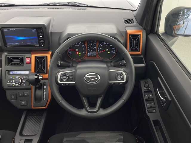 ダイハツ タフト G ターボ 宮崎県 2022(令4)年 3万km クロムグレーメタリック スマ―トアシスト3/〇衝突警報機能/〇衝突回避支援ブレーキ機能（対車両・対歩行者［昼夜］）/〇ブレーキ制御付き誤発進抑制機能（前方・後方）/〇車線逸脱警報機能/〇車線逸脱抑制制御機能/〇路側逸脱警報機能/〇オートハイビーム/〇全車速追従機能付きACC（アダプティブクルーズコントロール）/〇コーナーセンサー/社外7インチSDナビ/フルセグTV/CD/DVD/Bluetooth/バックカメラ/LEDヘッドライト/シートヒーター/ドライブレコーダー/純正15インチAW/ETC/スマートキー×２