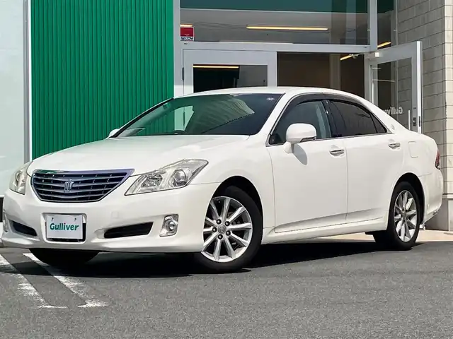 トヨタ クラウン ロイヤル ロイヤルサルーン ナビパッケージ 静岡県 2008(平20)年 13.5万km ホワイトパールクリスタルシャイン 純正ナビ(CD/MD/DVD/フルセグ)/バックカメラ/ドライブレコーダー/ETC/純正フロアマット/純正アルミホイール/D席N席パワーシート/スマートキー/スペアキー１本/エンジンスタートボタン/パワーステアリング/パワーウィンドウ/オートエアコン/クルーズコントロール/ABS/横滑り防止装置/盗難防止装置/オートライト/W+サイドエアバック/カーテンエアバック