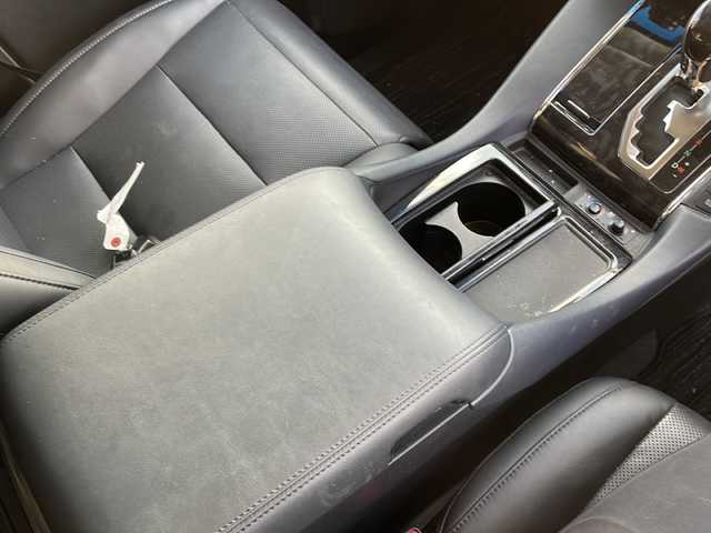 トヨタ ヴェルファイア Z Gエディション 新潟県 2018(平30)年 5.6万km ホワイトパールクリスタルシャイン 　ワンオーナー/　フルセグテレビ/　バックカメラ/　ウィンカーミラー/　クルーズコントロール/　ドアバイザー/　プッシュスタート/　両側パワースライドドア/　ETC/　LEDヘッドライト/　フリップダウンモニター/　レザーシート/　シートヒーター/　シートクーラー/　車高調/　純正足回り有り/　純正OPアルミホイール