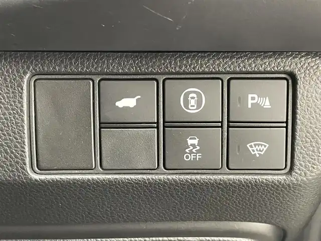 ホンダ ヴェゼル ハイブリッド e:HEV Z 愛知県 2021(令3)年 6.5万km メテオロイドグレーメタリック 純正９型ナビＴＶ　全方位カメラ　禁煙　ホンダセンシング　ハーフレザー　シートヒーター　電動リアゲート　ハンドルヒーター　ＢＳＭ　ＥＴＣ２．０　前後ドラレコ　衝突軽減　追従クルコン　ハンドル支援　ＬＥＤ　ワイヤレス充電