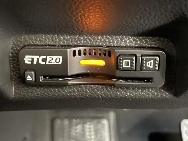 ホンダ ヴェゼル ハイブリッド e:HEV Z 愛知県 2021(令3)年 6.5万km メテオロイドグレーメタリック 純正９型ナビＴＶ　全方位カメラ　禁煙　ホンダセンシング　ハーフレザー　シートヒーター　電動リアゲート　ハンドルヒーター　ＢＳＭ　ＥＴＣ２．０　前後ドラレコ　衝突軽減　追従クルコン　ハンドル支援　ＬＥＤ　ワイヤレス充電