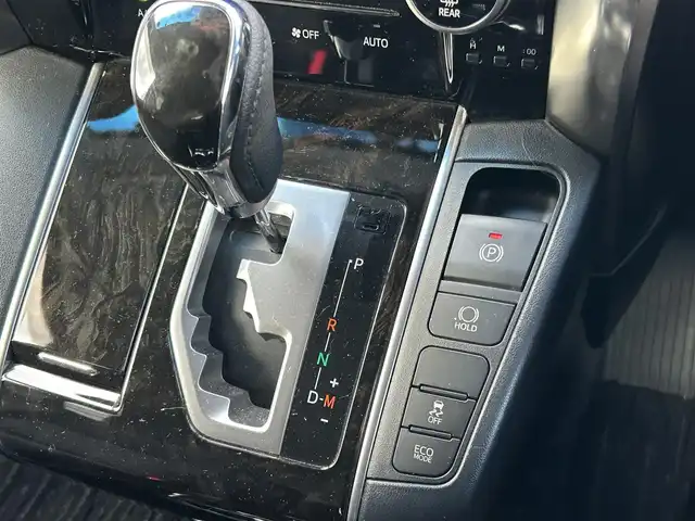 トヨタ ヴェルファイア Z Aエディション 群馬県 2015(平27)年 6.5万km ホワイトパールクリスタルシャイン ワンオーナー/モデリスタエアロ(F/S/R)/純正9インチナビ/CD・DVD・SD・BT・フルセグ/両側パワースライドドア/バックカメラ/純正エンジンスターター/純正ドライブレコーダー/ビルトインETC/レーダークルーズコントロール/横滑り防止装置/レーンキープアシスト/衝突軽減ブレーキ/LEDヘッドライト/純正アルミホイール/純正フロアマット/取説・保証書/スマートキー×2