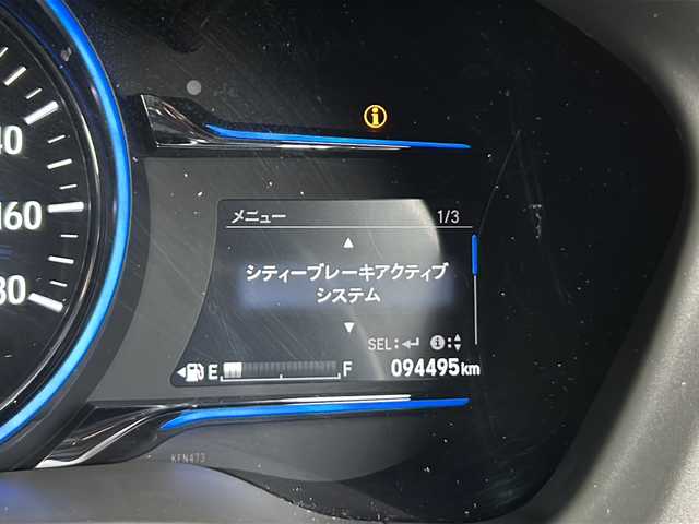 ホンダ ヴェゼル ハイブリッド Z 静岡県 2014(平26)年 9.5万km クリスタルブラックパール 純正ナビ/・AM/FM/・CD/DVD/・USB/・iPod/・Bluetooth/・フルセグTV/・HDMI/主要装備/・バックカメラ/・運転席＋助手席シートヒーター/・本革シート/・ＬＥＤヘッドライト/・シティブレーキアクティブシステム/・サイドカーテンエアバッグ/・純正１７インチアルミ/・オートライト/・クルーズコントロール/・リアクティブフォースペダル
