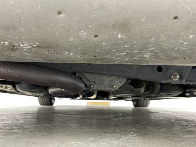 トヨタ ８６ GT 愛知県 2012(平24)年 7.1万km サテンホワイトパール 禁煙車/6速MT/純正7インチナビ/（CD/AM/FM/Bluetooth/ワンセグTV/SD)/バックカメラ/社外エアロ/（フロント/リア/サイド）/ETC/純正17インチアルミホイール/スマートキー/スペアキー1本/プッシュスタート/LEDヘッドライト/フロントフォグランプ/オートライト/横滑り防止装置/純正フロアマット