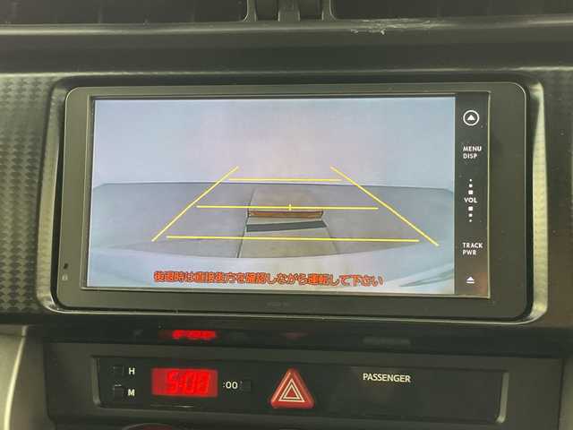 トヨタ ８６ GT 愛知県 2012(平24)年 7.1万km サテンホワイトパール 禁煙車/6速MT/純正7インチナビ/（CD/AM/FM/Bluetooth/ワンセグTV/SD)/バックカメラ/社外エアロ/（フロント/リア/サイド）/ETC/純正17インチアルミホイール/スマートキー/スペアキー1本/プッシュスタート/LEDヘッドライト/フロントフォグランプ/オートライト/横滑り防止装置/純正フロアマット