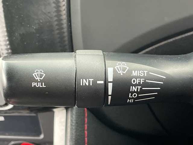 トヨタ ８６ GT 愛知県 2012(平24)年 7.1万km サテンホワイトパール 禁煙車/6速MT/純正7インチナビ/（CD/AM/FM/Bluetooth/ワンセグTV/SD)/バックカメラ/社外エアロ/（フロント/リア/サイド）/ETC/純正17インチアルミホイール/スマートキー/スペアキー1本/プッシュスタート/LEDヘッドライト/フロントフォグランプ/オートライト/横滑り防止装置/純正フロアマット