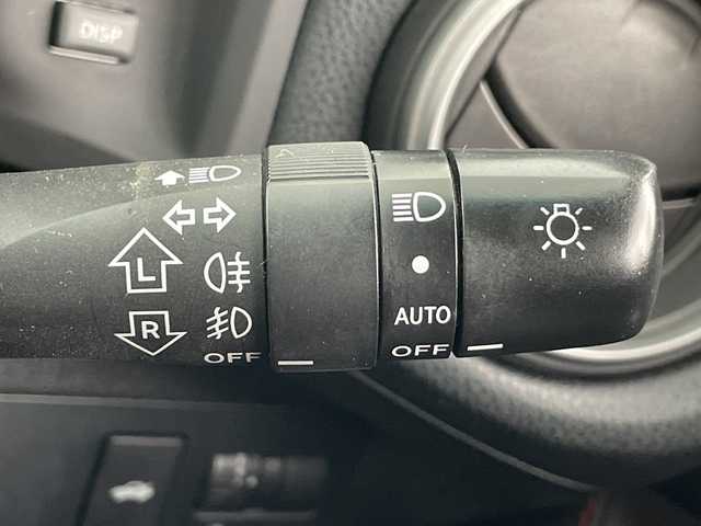 トヨタ ８６ GT 愛知県 2012(平24)年 7.1万km サテンホワイトパール 禁煙車/6速MT/純正7インチナビ/（CD/AM/FM/Bluetooth/ワンセグTV/SD)/バックカメラ/社外エアロ/（フロント/リア/サイド）/ETC/純正17インチアルミホイール/スマートキー/スペアキー1本/プッシュスタート/LEDヘッドライト/フロントフォグランプ/オートライト/横滑り防止装置/純正フロアマット