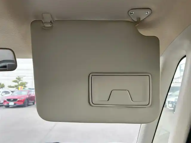 日産 デイズ ルークス S 岡山県 2014(平26)年 4.7万km クールシルバー 登録時走行距離46377km/社外ナビ/両側スライドドア/アイドリングストップ/ヘッドライトレベライザー/電動格納ミラー/純正フロアマット