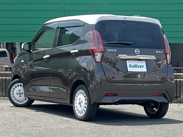 日産 デイズ ボレロ 茨城県 2021(令3)年 1.2万km 茶Ⅱ 禁煙車/純正ナビゲーション/純正ナビ連動ドライブレコーダー前後/フルセグTV/Bluetooth/バックカメラ/エマージェンシーブレーキ/踏み間違い防止/クリアランスソナー/純正ドアバイザー/純正フロアマット/スペアキー/オートライト/保証書/取扱説明書