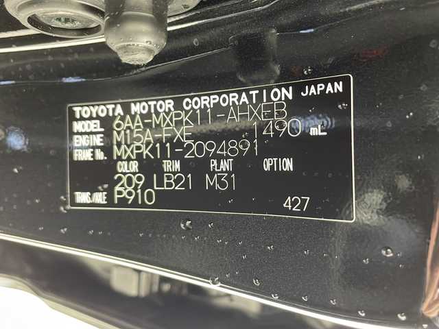 トヨタ アクア Z 千葉県 2022(令4)年 3.6万km ブラックマイカ プリクラッシュセーフティ　/レーントレーシングアシスト　/前後クリアランスソナー　/レーダークルーズコントロール/ロードサインアシスト/純正メモリナビ/　BT/フルセグTV/Miracast/バックカメラ/ステアリングスイッチ/ステアリングヒーター/前席シートヒーター/パワーシート/純正ビルトインＥＴＣ/オートライトハイビーム/LEDヘッドライト/純正前ドライブレコーダー/純正アルミホイール/純正フロアマット/100V充電