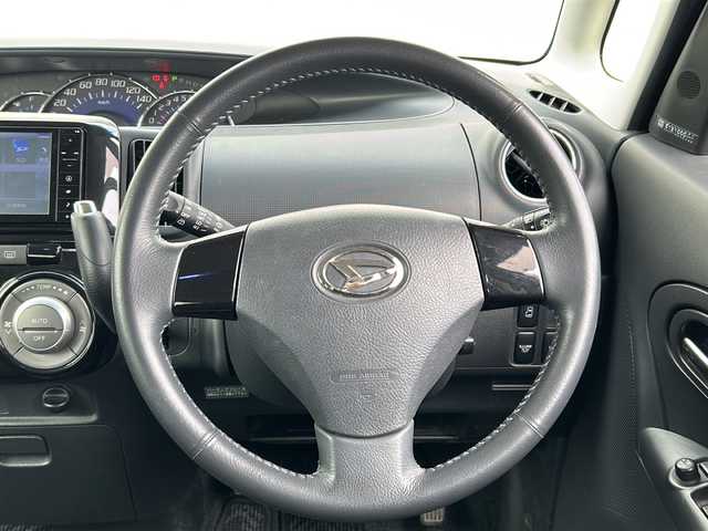 ダイハツ タント カスタム RS 茨城県 2012(平24)年 11.8万km ブラックマイカメタリック ワンオーナー/純正メモリナビ【NSZT-W66D】/(CD・DVD・BT・ラジオ再生)/片側パワースライドドア/ETC/HIDヘッドライト/純正15inアルミホイール/純正フロアマット/リモコンキー/取扱説明書/保証書