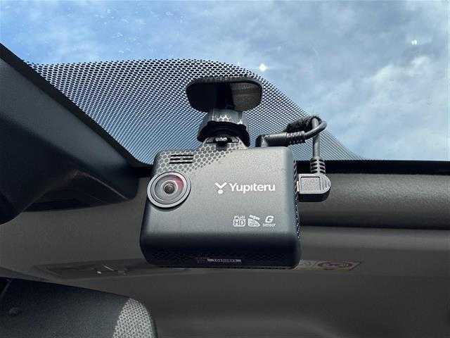トヨタ シエンタ G クエロ 宮城県 2020(令2)年 2.6万km センシュアルレッドマイカ パノラミックビュー対応ナビレディパッケージ/・パノラミックビューモニター/・ステアリングスイッチ/・ドアミラーヒーター/＝＝＝/セーフティセンス/・プリクラッシュセーフティ/・レーンディパーチャーアラート/・オートマチックハイビーム/・先行車発進告知機能/インテリジェントクリアランスソナー/純正ナビ（NSZT-W68T）ナビSDカード無/・CD/DVD/・Bluetooth/・フルセグTV/ビルトインETC2.0/ドライブレコーダー（前後）/両側パワースライドドア/ハーフレザーシート/革巻きステアリング/LEDヘッドランプ/フォグランプ/オートライト/スマートキー＆プッシュスタート/電動格納ミラー/フロアマット/ドアバイザー/Wエアバッグ