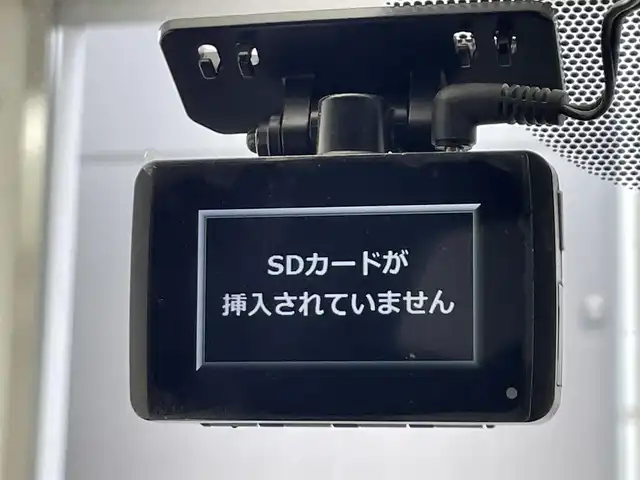トヨタ シエンタ G クエロ 滋賀県 2017(平29)年 5.8万km ホワイトパールクリスタルシャイン 社外ナビ/・CD・DVD・Bluetooth・フルセグTV/バックカメラ/ETC/前方ドライブレコーダー/両側パワースライドドア/モデリスタエアロ/ハーフレザーシート/オートライト/LEDヘッドライト/プッシュスタート/スマートキー