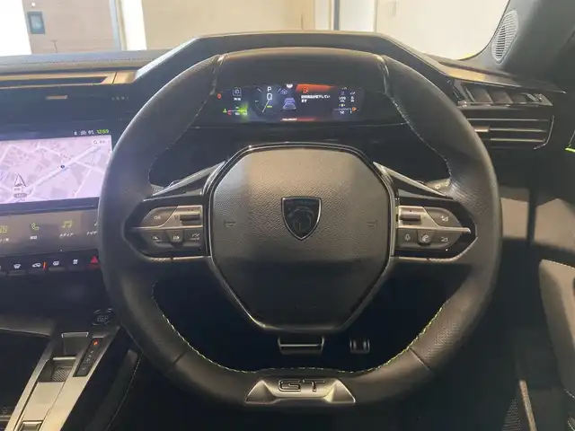 プジョー プジョー ４０８ GT 熊本県 2023(令5)年 1.7万km 青Ｍ ・ワンオーナー/・スマートキー/・プッシュスタート/・レーンキープアシスト/・パーキングセンサー/・リアクロストラフィックアラート/・アクティブセーフティブレーキ/・道路標識認識/・ドライバーアテンションアラート/・クルーズコントロール(追従式)/・ハーフレザーシート/・前席パワーシート/・前席シートヒーター /・純正メモリナビ/　【Bluetooth・USB・AppleCarPlay・AndroidAuto】/・全方位カメラ/・ETC/・ドライブレコーダー(前後録画)/・LEDヘッドランプ/・純正マット/・保証書/取説