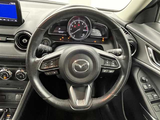 マツダ ＣＸ－３ 20SプロアクティブSパッケージ 熊本県 2018(平30)年 5万km マシーングレープレミアムM 純正ナビ（ＣＤ・ＤＶＤ・フルセグ・ＢＴ・ＡＵＸ）/バックカメラ　/ＥＴＣ　/レーダークルーズコントロール　/後ろのみコーナーセンサー　/前席シートヒーター　/ステアリングヒーター/運転席パワーシート/ブラインドスポットモニター　/衝突軽減ブレーキ/レーンキープアシスト/標識認識機能/アテンションアラート/横滑り防止/アイドリングストップ/ヘッドアップディスプレイ/ハーフレザーシート/社外フロアマット/純正１８インチAW/オートライト/LEDヘッドライト/フォグライト/スマートキー/プッシュスタート/保証書