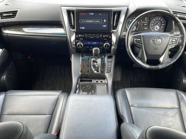 トヨタ アルファードハイブリット SR Cパッケージ 道東・釧路十勝 2016(平28)年 7.5万km スパークリングブラックパールクリスタルシャイン ・4WD/・モデリスタエアロ/・純正9インチディスプレイオーディオ/（ナビ・BT・CD・DVD・AUX・SD・USB・フルセグ）/・JBLプレミアムサウンド/・バックカメラ/・両側パワースライドドア/・パワーバックドア/・レーダークルーズコントロール/・衝突被害軽減ブレーキ/・クリアランスソナー/・横滑り防止装置/・パーキングアシスト/・前席シートヒーター/・前席パワーシート/・ステアリングスイッチ/・電動格納ミラー/・ETC/・レザーシート/・ステアリングヒーター/・LEDヘッドライト/・オートライト/・オートマチックハイビーム/・スマートキー/・プッシュスタート