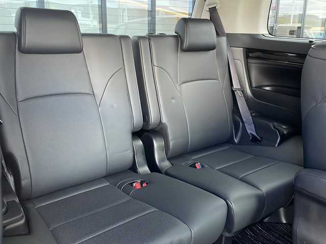 トヨタ アルファードハイブリット SR Cパッケージ 道東・釧路十勝 2016(平28)年 7.5万km スパークリングブラックパールクリスタルシャイン ・4WD/・モデリスタエアロ/・純正9インチディスプレイオーディオ/（ナビ・BT・CD・DVD・AUX・SD・USB・フルセグ）/・JBLプレミアムサウンド/・バックカメラ/・両側パワースライドドア/・パワーバックドア/・レーダークルーズコントロール/・衝突被害軽減ブレーキ/・クリアランスソナー/・横滑り防止装置/・パーキングアシスト/・前席シートヒーター/・前席パワーシート/・ステアリングスイッチ/・電動格納ミラー/・ETC/・レザーシート/・ステアリングヒーター/・LEDヘッドライト/・オートライト/・オートマチックハイビーム/・スマートキー/・プッシュスタート