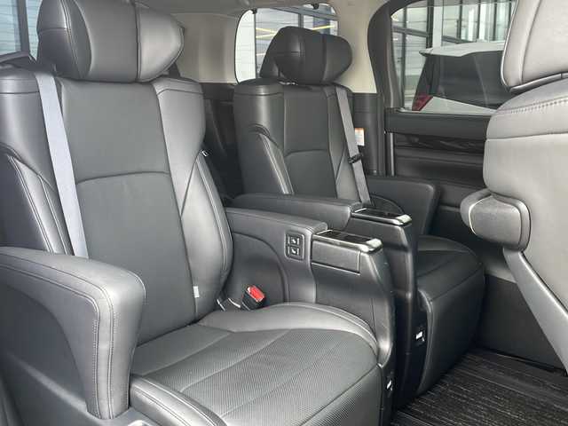 トヨタ アルファードハイブリット SR Cパッケージ 道東・釧路十勝 2016(平28)年 7.5万km スパークリングブラックパールクリスタルシャイン ・4WD/・モデリスタエアロ/・純正9インチディスプレイオーディオ/（ナビ・BT・CD・DVD・AUX・SD・USB・フルセグ）/・JBLプレミアムサウンド/・バックカメラ/・両側パワースライドドア/・パワーバックドア/・レーダークルーズコントロール/・衝突被害軽減ブレーキ/・クリアランスソナー/・横滑り防止装置/・パーキングアシスト/・前席シートヒーター/・前席パワーシート/・ステアリングスイッチ/・電動格納ミラー/・ETC/・レザーシート/・ステアリングヒーター/・LEDヘッドライト/・オートライト/・オートマチックハイビーム/・スマートキー/・プッシュスタート