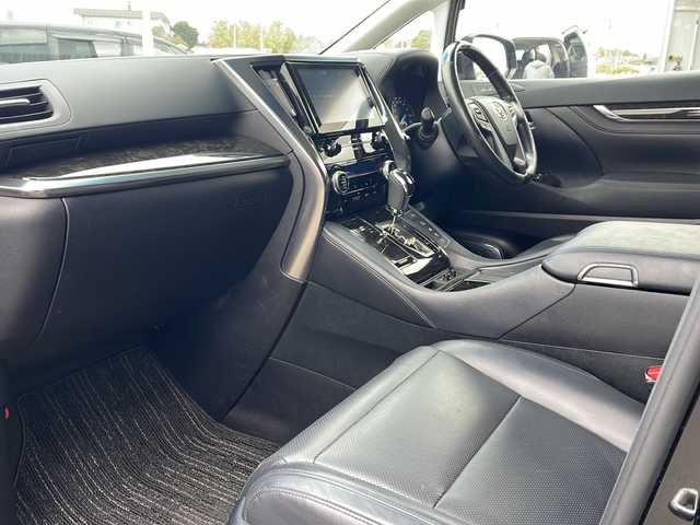 トヨタ アルファードハイブリット SR Cパッケージ 道東・釧路十勝 2016(平28)年 7.5万km スパークリングブラックパールクリスタルシャイン ・4WD/・モデリスタエアロ/・純正9インチディスプレイオーディオ/（ナビ・BT・CD・DVD・AUX・SD・USB・フルセグ）/・JBLプレミアムサウンド/・バックカメラ/・両側パワースライドドア/・パワーバックドア/・レーダークルーズコントロール/・衝突被害軽減ブレーキ/・クリアランスソナー/・横滑り防止装置/・パーキングアシスト/・前席シートヒーター/・前席パワーシート/・ステアリングスイッチ/・電動格納ミラー/・ETC/・レザーシート/・ステアリングヒーター/・LEDヘッドライト/・オートライト/・オートマチックハイビーム/・スマートキー/・プッシュスタート