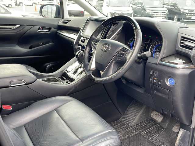 トヨタ アルファードハイブリット SR Cパッケージ 道東・釧路十勝 2016(平28)年 7.5万km スパークリングブラックパールクリスタルシャイン ・4WD/・モデリスタエアロ/・純正9インチディスプレイオーディオ/（ナビ・BT・CD・DVD・AUX・SD・USB・フルセグ）/・JBLプレミアムサウンド/・バックカメラ/・両側パワースライドドア/・パワーバックドア/・レーダークルーズコントロール/・衝突被害軽減ブレーキ/・クリアランスソナー/・横滑り防止装置/・パーキングアシスト/・前席シートヒーター/・前席パワーシート/・ステアリングスイッチ/・電動格納ミラー/・ETC/・レザーシート/・ステアリングヒーター/・LEDヘッドライト/・オートライト/・オートマチックハイビーム/・スマートキー/・プッシュスタート