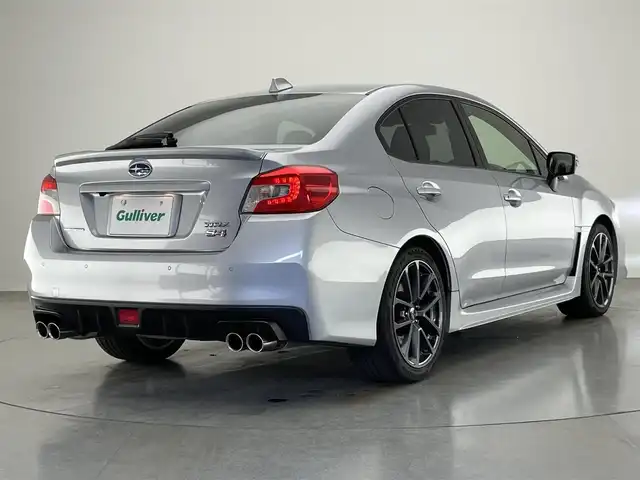 スバル ＷＲＸ Ｓ４ 2．0GT‐S アイサイト 愛知県 2018(平30)年 9.3万km アイスシルバーメタリック 社外８型ナビ　バックカメラ　シートヒーター　ＢＳＭ　ハーフレザー　パワーシート　衝突軽減　追従クルコン　パドルシフト　ＥＴＣ　ＬＥＤオートライト　純正フロアマット　フルセグＴＶ　ＢＴ　ＤＶＤ　禁煙車