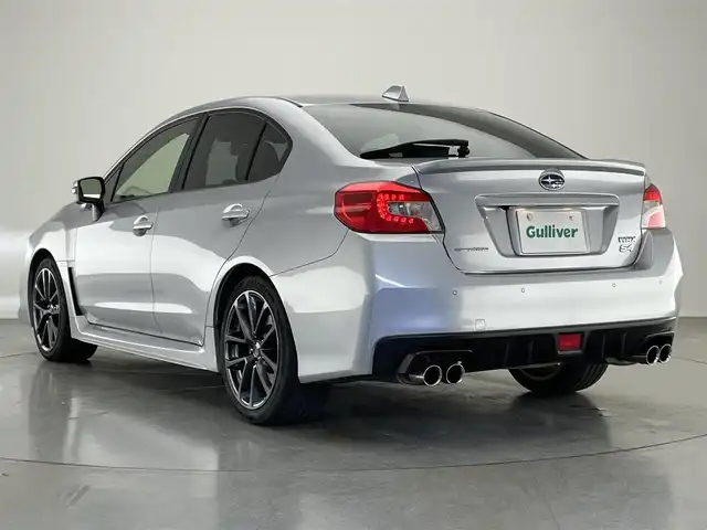スバル ＷＲＸ Ｓ４ 2．0GT‐S アイサイト 愛知県 2018(平30)年 9.3万km アイスシルバーメタリック 社外８型ナビ　バックカメラ　シートヒーター　ＢＳＭ　ハーフレザー　パワーシート　衝突軽減　追従クルコン　パドルシフト　ＥＴＣ　ＬＥＤオートライト　純正フロアマット　フルセグＴＶ　ＢＴ　ＤＶＤ　禁煙車