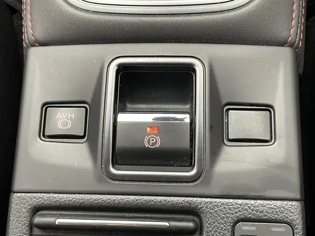 スバル ＷＲＸ Ｓ４ 2．0GT‐S アイサイト 愛知県 2018(平30)年 9.3万km アイスシルバーメタリック 社外８型ナビ　バックカメラ　シートヒーター　ＢＳＭ　ハーフレザー　パワーシート　衝突軽減　追従クルコン　パドルシフト　ＥＴＣ　ＬＥＤオートライト　純正フロアマット　フルセグＴＶ　ＢＴ　ＤＶＤ　禁煙車