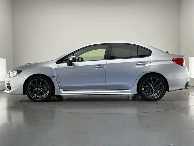 スバル ＷＲＸ Ｓ４ 2．0GT‐S アイサイト 愛知県 2018(平30)年 9.3万km アイスシルバーメタリック 社外８型ナビ　バックカメラ　シートヒーター　ＢＳＭ　ハーフレザー　パワーシート　衝突軽減　追従クルコン　パドルシフト　ＥＴＣ　ＬＥＤオートライト　純正フロアマット　フルセグＴＶ　ＢＴ　ＤＶＤ　禁煙車
