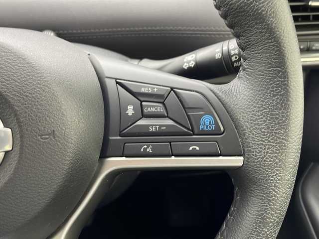 日産 セレナ ハイウェイスター 宮城県 2020(令2)年 6.3万km ブリリアントホワイトパール プロパイロット/衝突被害軽減システム/純正SDナビ/・（フルセグTV/CD/DVD/Bluetooth）/全方位カメラ/BSM/ステアリングスイッチ/革巻きステアリング/両側パワースライドドア/ハンズフリーオートスライドドア/オートLEDライト/電動格納ウィンカーミラー/純正フロアマット/スマートキー/保証書