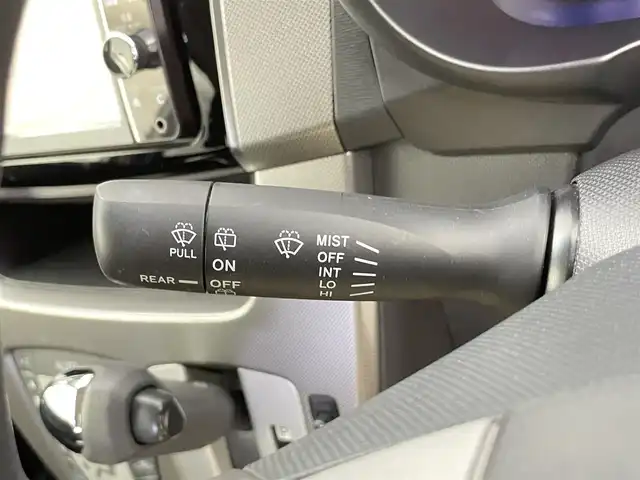 ダイハツ ムーヴ カスタム X LTD スマセレSA 千葉県 2014(平26)年 4.5万km ブライトシルバーメタリック 禁煙車/スマートアシスト/　・衝突軽減ブレーキ/　・誤発進抑制機能（前方）/　・先行発進のお知らせ/純正メモリナビ/　CD/DVD/BT/フルセグ/ETC/バックカメラ/電動格納ミラー/ドアバイザー/純正フロアマット/純正14インチアルミホイール