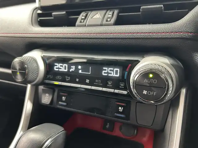 トヨタ ＲＡＶ４ アドベンチャー オフロードPKG 大阪府 2022(令4)年 2.4万km グレーメタリック 純正ディスプレイオーディオ　ナビ　全周囲カメラ　BT フルセグTV トヨタセーフティーセンス　レーダークルーズコントロール　前後ドライブレコーダー　シートヒーター　エアーシート　パワーシート　ハンドルヒーター　BSM　オートライト　LEDヘッドライト