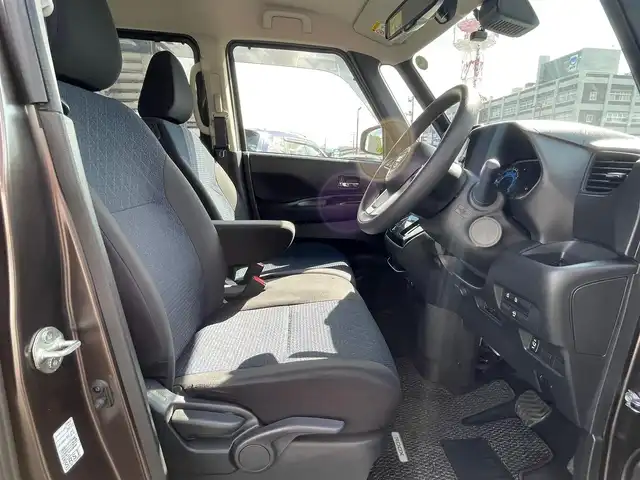日産 ルークス HWS X プロパイロットED 島根県 2020(令2)年 2万km アッシュブラウンM 純正９インチSDナビ/(フルセグTV/ＤＶＤ再生/Ｂｌｕｅｔｏｏｔｈ接続)　/全方位カメラ　/前方ドラレコ　/ビルトインＥＴＣ　/両側パワースライドドア/プロパイロット/・レーダークルーズコントロール　/・レーンアシスト/・衝突軽減ブレーキア　/電動パーキングブレーキ　/前後コーナーセンサー　/横滑り防止装置/アイドリングストップ　/スマートキー/プッシュスタート/純正LEDヘッドライト/純正14インチアルミホイール/純正フロアマット