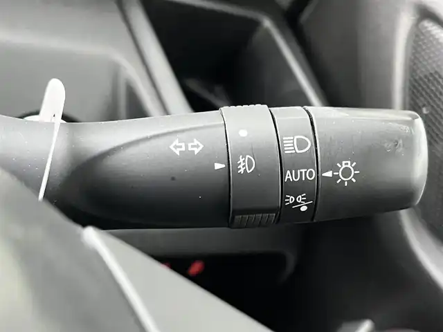 スズキ ソリオ バンディット HV MV 奈良県 2022(令4)年 2.5万km ピュアホワイトP 社外ナビ（AVIC-RL812）/（フルセグ／ＢＴ／ＣＤ／ＤＶＤ）/レーダークルーズコントロール/アラウンドビューモニター/後方コーナーセンサー/衝突軽減システム/レーンキープアシスト/両側パワースライドドア/前席シートヒーター/ヘッドアップディスプレイ/後席サンシェード/前後ドライブレコーダー（ZDR016）/ETC/純正15インチAW/スペアキーX1