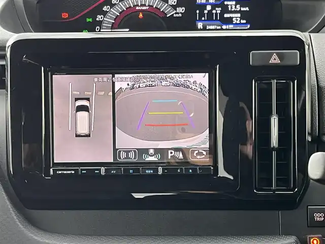 スズキ ソリオ バンディット HV MV 奈良県 2022(令4)年 2.5万km ピュアホワイトP 社外ナビ（AVIC-RL812）/（フルセグ／ＢＴ／ＣＤ／ＤＶＤ）/レーダークルーズコントロール/アラウンドビューモニター/後方コーナーセンサー/衝突軽減システム/レーンキープアシスト/両側パワースライドドア/前席シートヒーター/ヘッドアップディスプレイ/後席サンシェード/前後ドライブレコーダー（ZDR016）/ETC/純正15インチAW/スペアキーX1