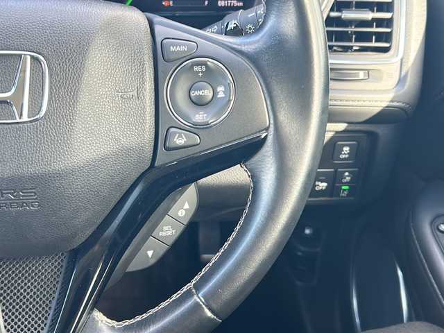 ホンダ ヴェゼル ハイブリッド Z ホンダセンシング 山形県 2018(平30)年 8.2万km プラチナホワイトパール 禁煙車/ホンダセンシング/クルーズコントロール/レーンキープアシスト/横滑り防止装置/前後ドライブレコーダー/純正ナビ/（Bluetooth/AM/FM/USB)/ステアリングスイッチ/パドルシフト/ハーフレザー/前席シートヒーター/純正フロアマット/純正ETC/スマートキー×２/オートLEDヘッドライト/電動格納ミラー/ドアバイザー