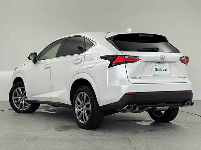 レクサス ＮＸ 200t Iパッケージ 愛知県 2016(平28)年 2.1万km ソニッククォーツ 純正ナビ/【Bluetooth/フルセグTV/USB/AM/FM/CD】/サンルーフ/三眼LEDヘッドライト/バックカメラ/衝突被害軽減ブレーキ/クルーズコントロール/パドルシフト/ステアリングヒーター/レザーシート/ポジションメモリーシート/前席パワーシート/前席シートヒーター/ドライブレコーダー/ETC/TVキャンセラー/プッシュスタート/スペアキー/電動格納ミラー/純正18インチアルミホイール/オートライト