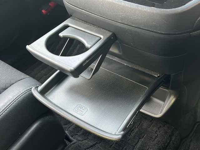 ホンダ フリード ハイブリット G ホンダセンシング 広島県 2020(令2)年 6.2万km ミッドナイトブルービームM 禁煙車/ワンオーナー/ホンダセンシング/・衝突軽減ブレーキ〈CMBS〉/・誤発進抑制機能/・ACC〈アダプティブ・クルーズ・コントロール〉/・LKAS〈車線維持支援システム〉/・行者事故低減ステアリング/・路外逸脱抑制機能/・先行車発進お知らせ機能/・標識認識機能/Cパッケージ/Sパッケージ/・本革巻ステアリングホイール/・コンビシート&専用インテリア/・15インチアルミホイール/・シートバックアッパーポケット/コンフォートビューパッケージ/純正９型ナビ(VXM-207VFNi)/・フルセグTV/CD/DVD/Bluetooth/SD/バックカメラ/両側パワースライドドア/ステアリングスイッチ/オートライト/LEDヘッドライト＋アクティブコーナリングライト/ハーフレザー/シートヒーター/スマートキー/プッシュスタート/純正ドライブレコーダー（DRH-204VD）/ETC/純正ドアバイザー/W+サイド+カーテンエアバック