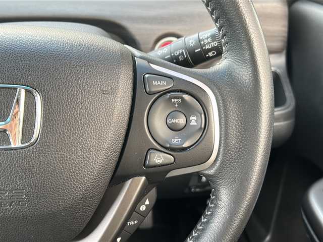 ホンダ フリード ハイブリット G ホンダセンシング 広島県 2020(令2)年 6.2万km ミッドナイトブルービームM 禁煙車/ワンオーナー/ホンダセンシング/・衝突軽減ブレーキ〈CMBS〉/・誤発進抑制機能/・ACC〈アダプティブ・クルーズ・コントロール〉/・LKAS〈車線維持支援システム〉/・行者事故低減ステアリング/・路外逸脱抑制機能/・先行車発進お知らせ機能/・標識認識機能/Cパッケージ/Sパッケージ/・本革巻ステアリングホイール/・コンビシート&専用インテリア/・15インチアルミホイール/・シートバックアッパーポケット/コンフォートビューパッケージ/純正９型ナビ(VXM-207VFNi)/・フルセグTV/CD/DVD/Bluetooth/SD/バックカメラ/両側パワースライドドア/ステアリングスイッチ/オートライト/LEDヘッドライト＋アクティブコーナリングライト/ハーフレザー/シートヒーター/スマートキー/プッシュスタート/純正ドライブレコーダー（DRH-204VD）/ETC/純正ドアバイザー/W+サイド+カーテンエアバック