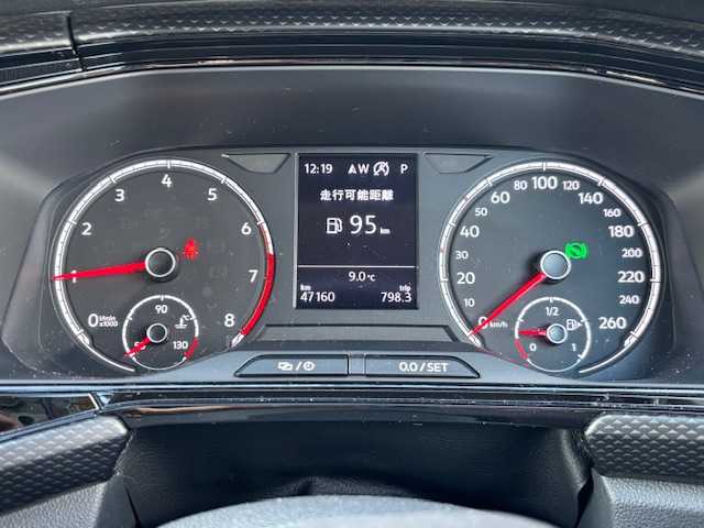 フォルクスワーゲン Ｔ－クロス TSI 1st 宮城県 2020(令2)年 4.8万km 赤 登録時走行距離47160km/純正SDナビ/CD/DVD/Bluetooth/レーンキープ/追従クルーズコントロール/置くだけ充電/ETC/バックカメラ/ステアリングリモコン/アイドリングストップ/コーナーセンサー/LEDヘッドライト/電動格納ミラー/衝突軽減ブレーキ/ルーフレール