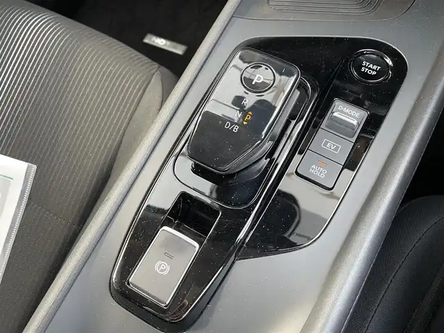 日産 ノート X 埼玉県 2021(令3)年 2万km バーガンディー ワンオーナー車/プロパイロット/エマージェンシーブレーキ/純正9インチナビTV/アラウンドビューモニター/純正デジタルインナーミラー/ドラレコ/ビルトインETC/LEDヘッドライト/アクティブクルーズコントロール/プッシュスタート/スマートキー/保証書付整備手帳/取扱説明書