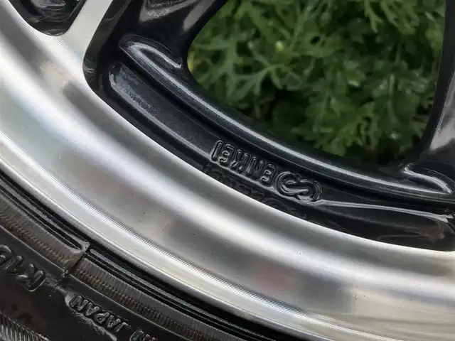 スズキ アルト ターボRS 埼玉県 2015(平27)年 4.9万km ピュアレッド 社外ナビオーディオ（Carrozzeria）/型番：AVIC-ZH0099W/（フルセグTV/BT/DVD/CD/FM/AM）/純正15インチAW付きサマータイヤあり/AW:ENKEI/タイヤ：ブリジストン POTENZA/パドルシフト/ステアリングリモコン/バックカメラ/シートヒーター/衝突被害軽減ブレーキ/アイドリングストップ/横滑り防止機能/プッシュスタート/スマートキー（スペアキーあり）/ストラットタワーバー/KYBショックアブソーバー/フォグライト/ドアバイザー/電動格納ミラー/車両・ナビ取説あり