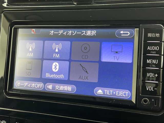 トヨタ プリウス Sセーフティプラス 千葉県 2018(平30)年 5.2万km シルバーM セーフティセンス/・プリクラッシュセーフティ/・レーンディパーチャーアラート/・オートマチックハイビーム/・レーダークルーズコントロール/純正メモリーナビ/ワンセグTV/バックカメラ/前後コーナーセンサー/ビルトインETC/スマートキー/LEDヘッドライト