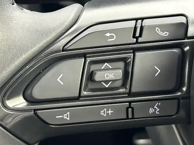 トヨタ シエンタ ハイブリッド Z 群馬県 2023(令5)年 4.9万km ホワイトパールクリスタルシャイン 10.5インチディスプレイオーディオplus/・バックカメラ/Miracast/USB/Bluetooth/フルセグTV/CD/DVDデッキ/アクセサリーコンセント（AC100V）/＝＝＝＝＝＝＝＝＝＝＝＝＝＝＝＝＝＝＝/トヨタセーフティセンス/・プリクラッシュセーフティ/・レーントレーシングアシスト/・レーンディパーチャーアラート/・レーダークルーズコントロール（全車追従機能付）/・アダブティブハイビーム/・オートマチックハイビーム/・ロードサインアシスト/・ドライバー異常時対応システム/・プロアクティブドライビングアシスト/・発進遅れ告知機能/両側パワースライドドア/純正ドライブレコーダー/ビルトインETC/ステアリングスイッチ/純正マット
