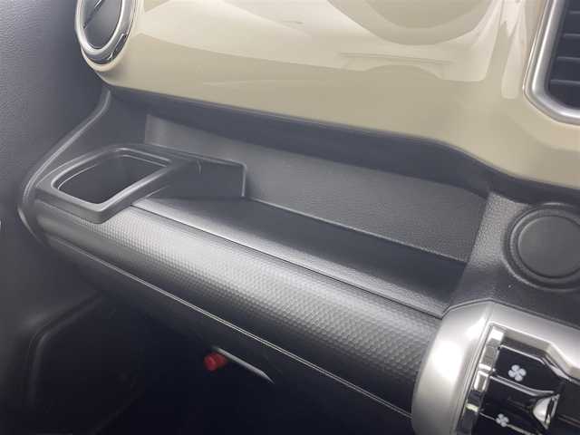 スズキ クロスビー HYBRID MZ 茨城県 2018(平30)年 2万km キャラバンアイボリーパールメタリック/ホワイト 2トーンルーフ 社外8型ナビ/フルセグ/衝突被害軽減ブレーキ/車線逸脱抑制装置/クルーズコントロール/オートマチックハイビーム/クリアランスソナー/ETC/シートヒーター/純正16インチAW/LEDヘッドライト/スマートキー